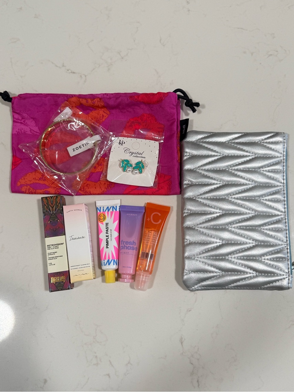Beauty Bundle IPSY Bag Earth Harbor Ace Beauté Skincare & Jewelry Gift Set